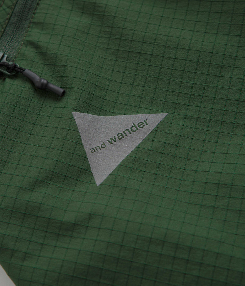 and wander Breath Rip Shorts in Green