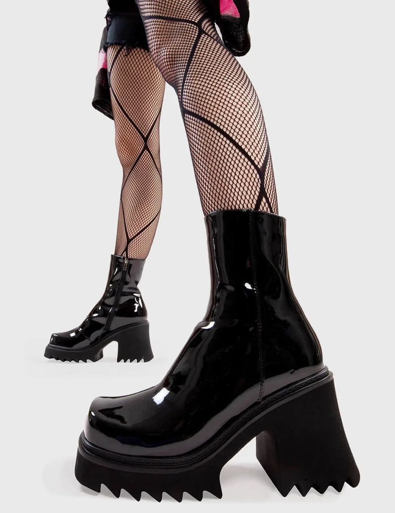 Anything But Basic
  
  Old Friend Chunky Platform Ankle Boots in Black Patent. These platform boots feature an elegant, minimalist design, the perfect way to elevate any outfit. Made with eco-friendly materials and 100% cruelty-free, these platform boots are as ethical as they are cool.
  
  - Platform Height
  - Heel Height 
  - Black Zip
  - Shark's teeth grip
  - Chunky Platform sole
  - 100% vegan 
  
  SKU: LMF 2910 - BlackPAT