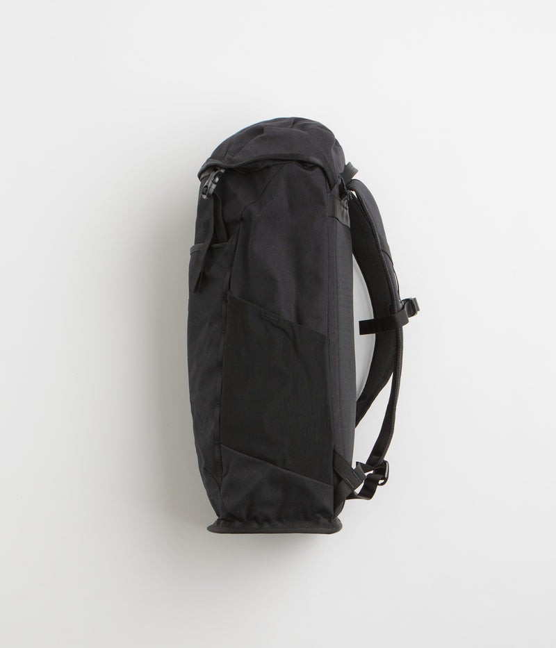 Patagonia Fieldsmith Lid Pack 28L in Black