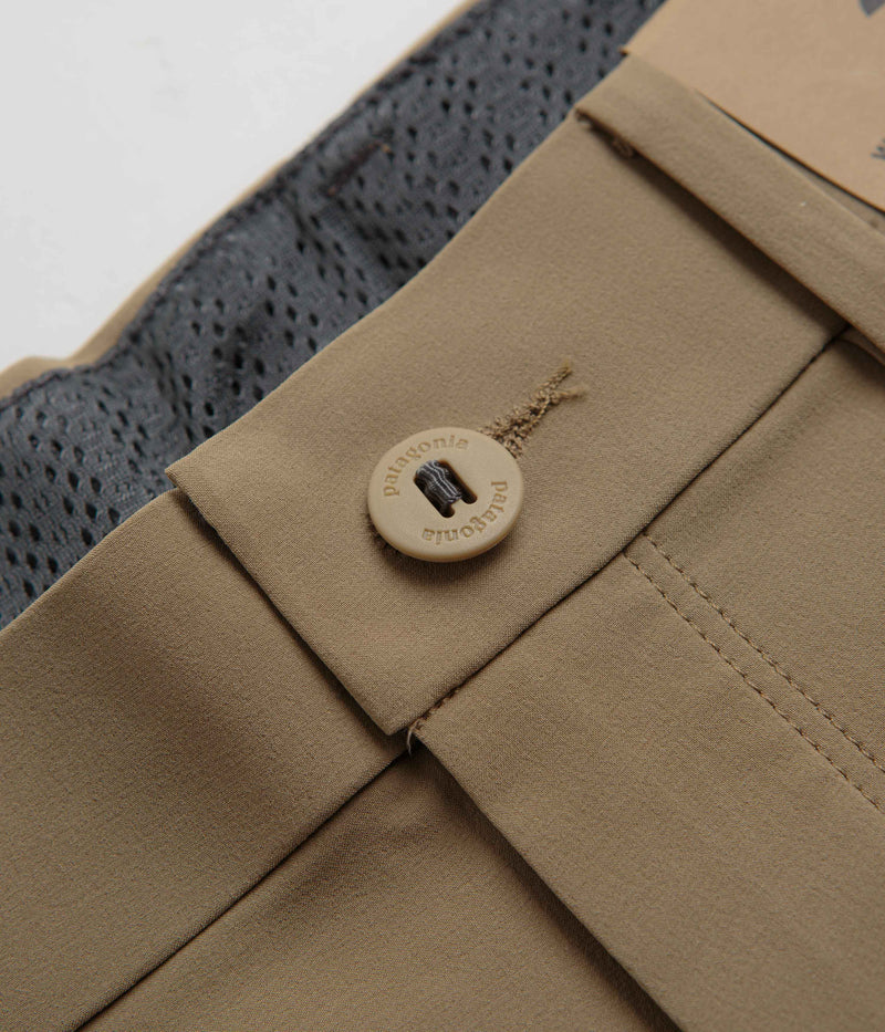 Patagonia Hydropeak Hybrid Walk 18" Shorts in Slab Khaki