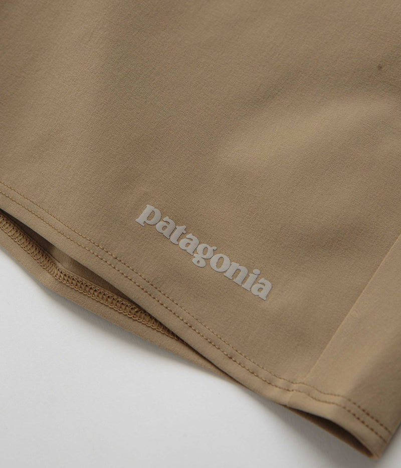 Patagonia Hydropeak Hybrid Walk 18" Shorts in Slab Khaki