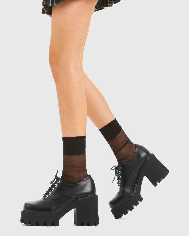 KEEPING IT CLASSY
  
  Temptation Chunky Platform Shoes in Black faux leather. These vegan western Boots feature a lace up minimalist design, very cute. Made with eco-friendly materials and 100% cruelty-free, these boots are as ethical as they are chic!
  
  
  - Platformed
  - Ankle length
  - Lace up
  - Chunky platform sole
  - Rounded toe 
  - 100% vegan 
  
  SKU: LMF 3924 - BlackPU