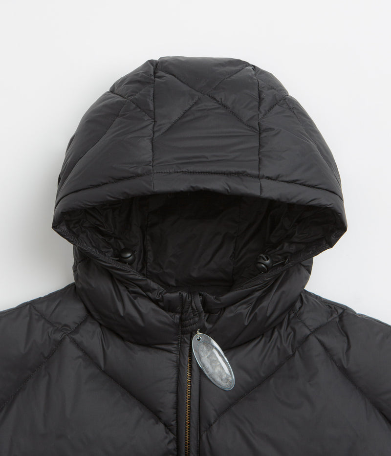 Yardsale Diamond Down Puffer Jacket in Black